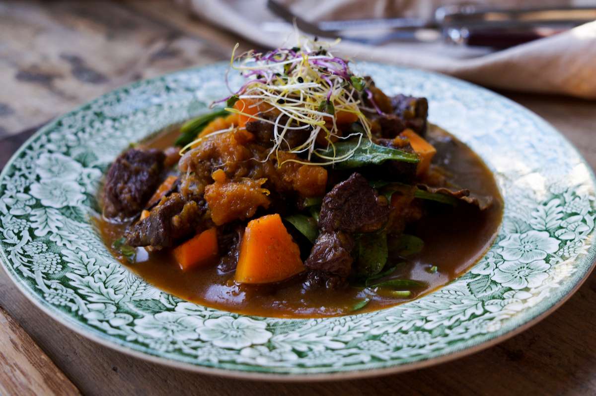 Ungarisches Rindergulasch aus Bio-Rindfleisch