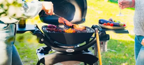 Steak bakken op de BBQ