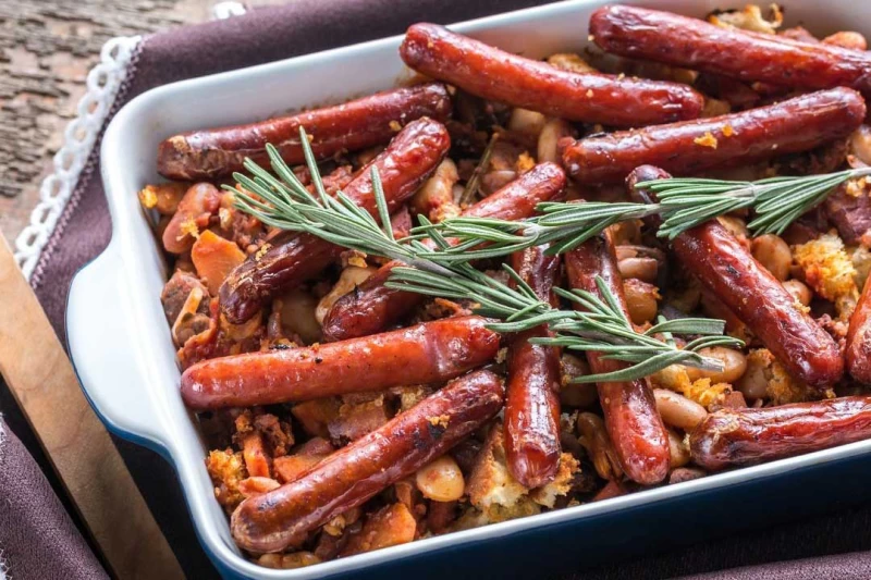 Traybake met chipolataworstjes