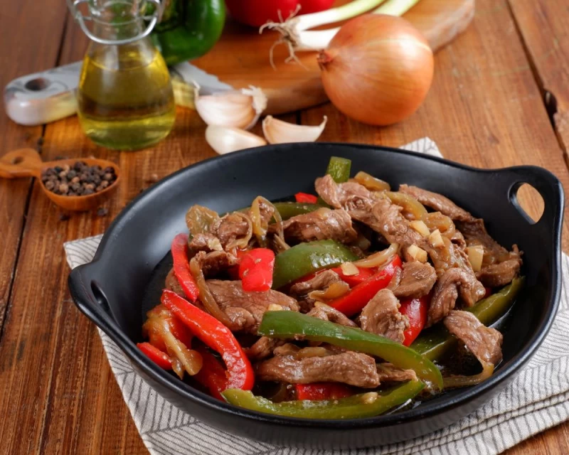 Biefstukpuntjes wok