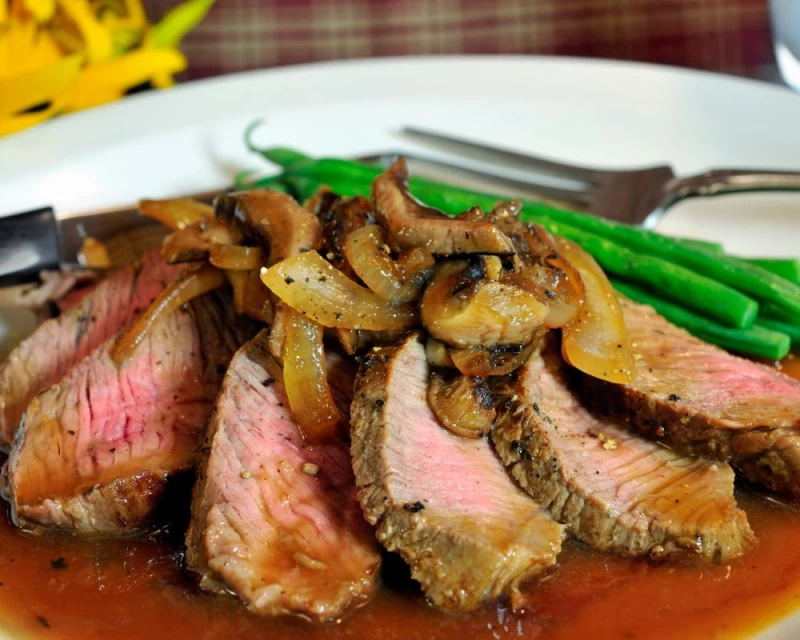 Champignons met biefstuk