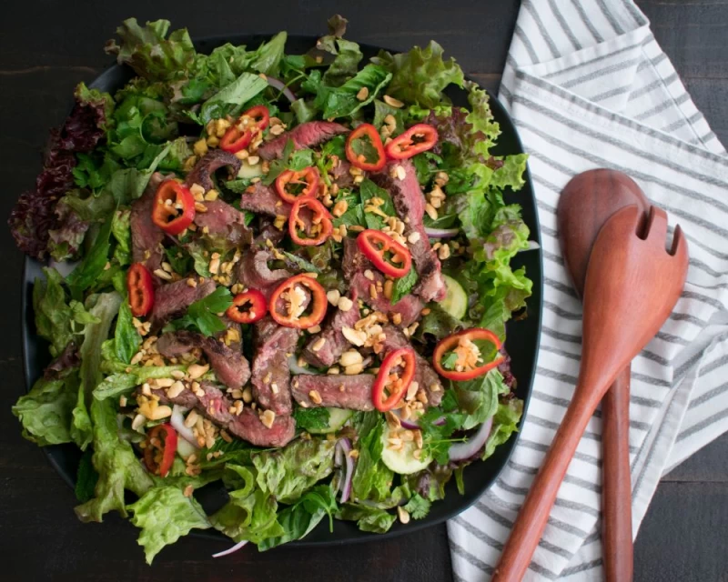 Thaise biefstuk salade