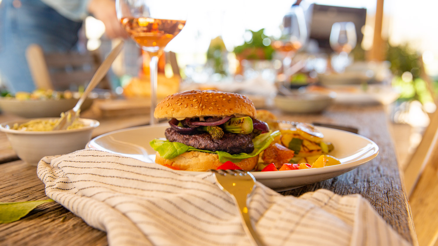 Burger aux asperges grillées