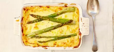 Fishpie met kabeljauw en groene asperges