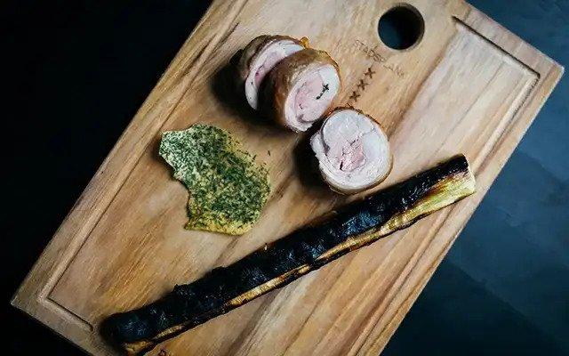 Zadelfiletrol met prei | Grutto Recept