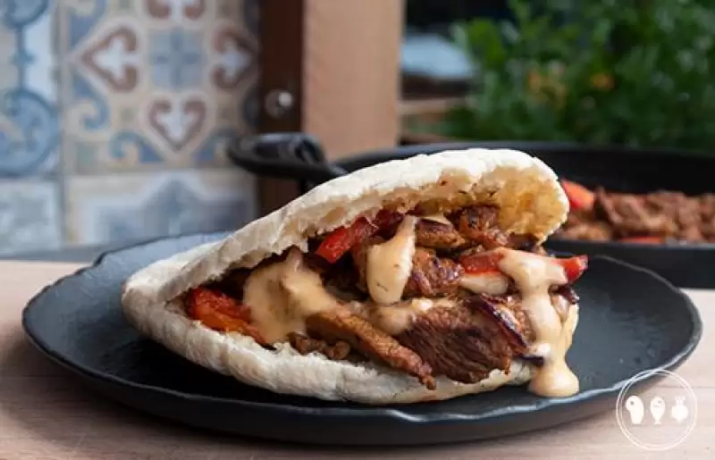 Pitabrood met shoarma