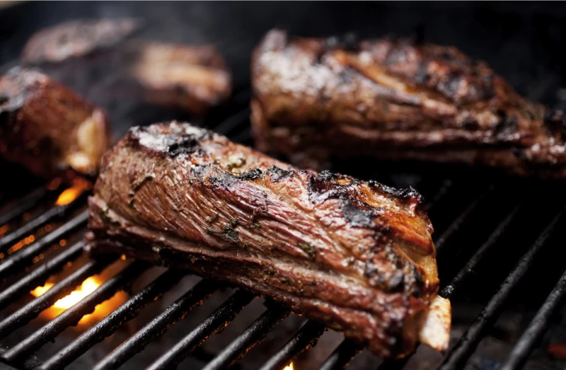 Short ribs op de barbecue