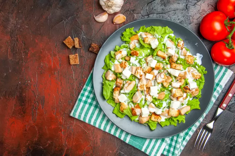 Salade légère au poulet grillé