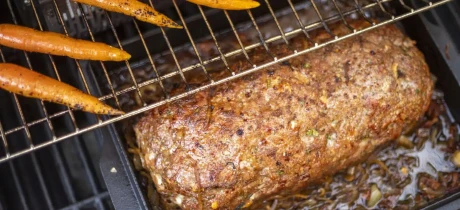 Gehaktbrood van de barbecue