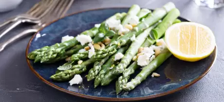 Groene asperges met feta