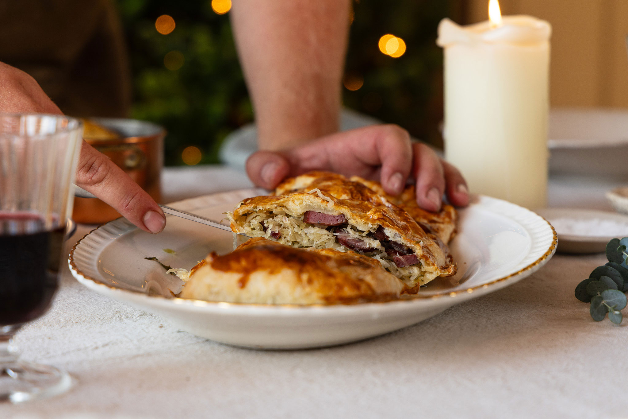 Zuurkool Wellington met wildrookworst – hartig, knapperig en vol smaak